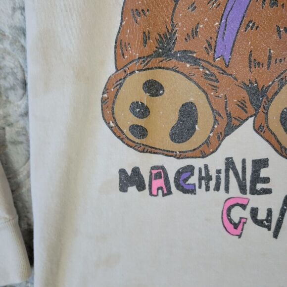 Machine Gun Kelly Bloody Valentine Shirt Men’s Small Ivory Pop Punk MGK Bear - Picture 6 of 13